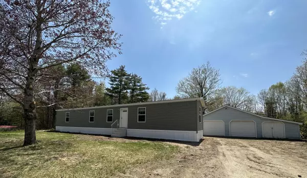 Sabattus, ME 04280,17 Boulder DR
