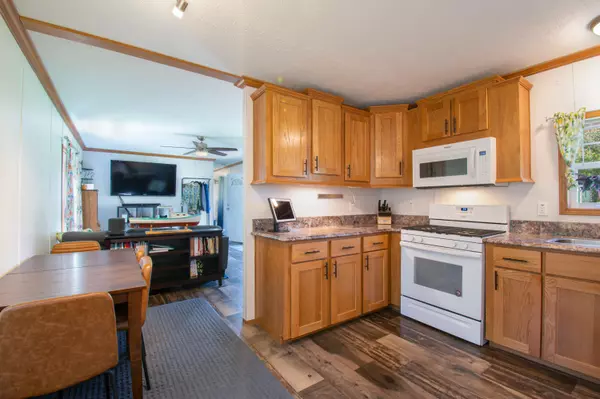 Topsham, ME 04086,2 Haskell CIR