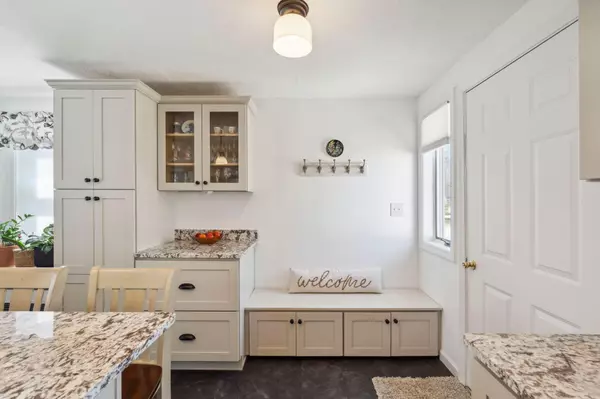 Kennebunk, ME 04043,8 Chickadee LN #8