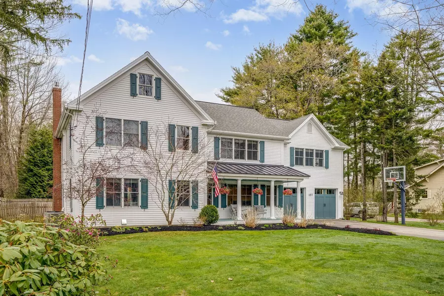 157 W Elm ST, Yarmouth, ME 04096