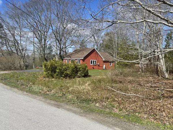 23 Flintwood LN, Cushing, ME 04563