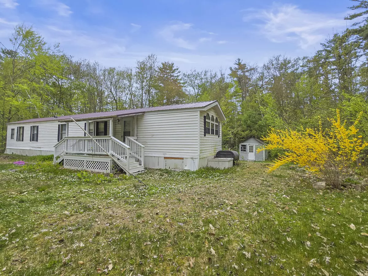 New Gloucester, ME 04260,20 Albright RDG