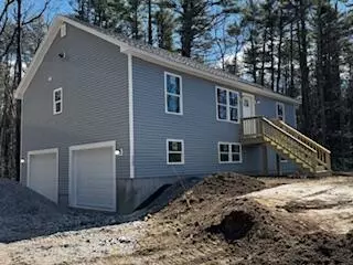 369 Webbs Mills RD, Raymond, ME 04071