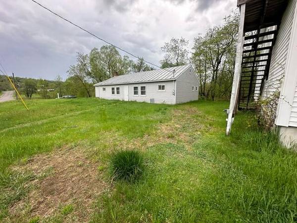 9 Locke Hill RD, Starks, ME 04911