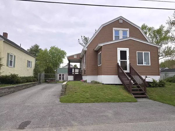 Lewiston, ME 04240,17 Perley ST