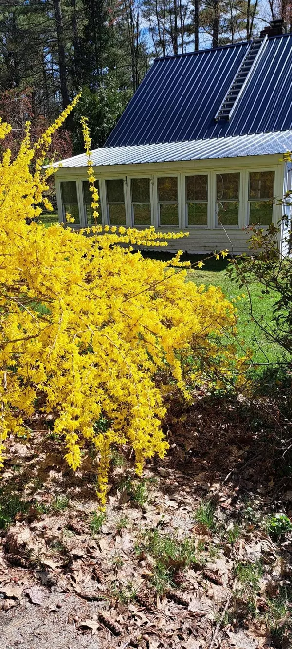 Greene, ME 04236,182 S River RD