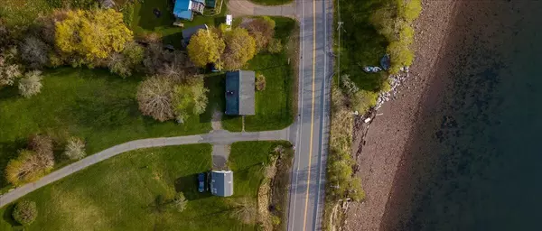 Robbinston, ME 04671,748 US 1