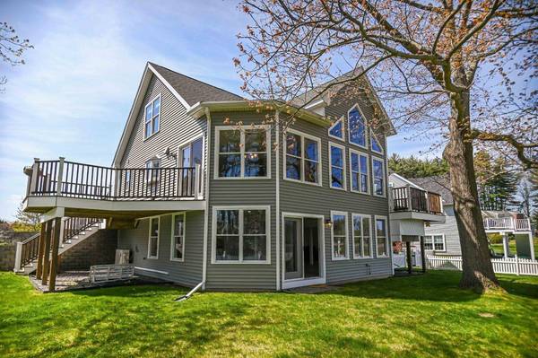 7 Cottage WAY, Kittery, ME 03904