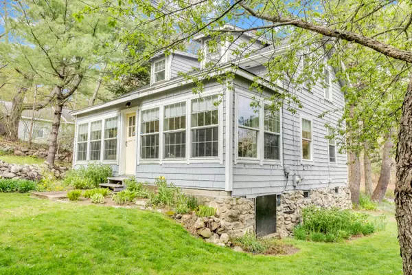 Auburn, ME 04210,37 Lehouillier DR