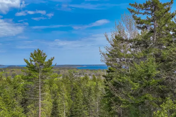 Southwest Harbor, ME 04679,69 Freeman Ridge RD