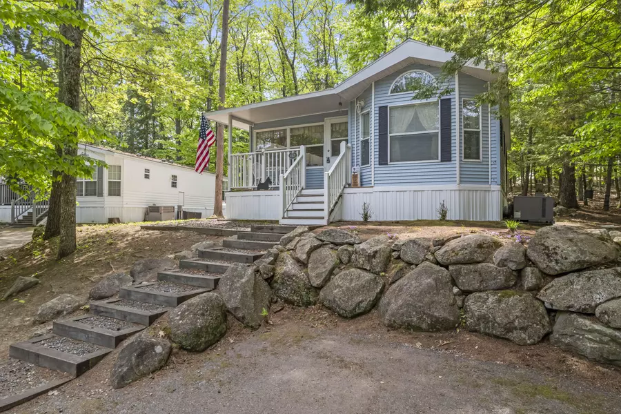 1117 Sebago Woods WAY, Casco, ME 04015