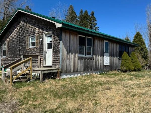 1085 us rt 1, Jonesboro, ME 04648