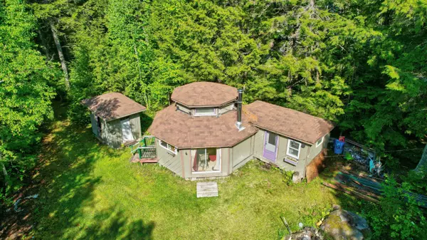 T28 Md, ME 04408,129 Upper Lead Mountain Pond RD