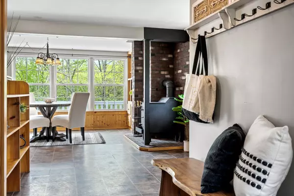 West Gardiner, ME 04345,11 Big Pine RD