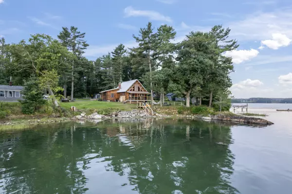 Edgecomb, ME 04556,114 Fort RD