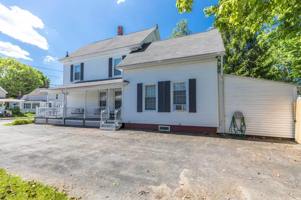 Sanford, ME 04073,118 Jackson ST