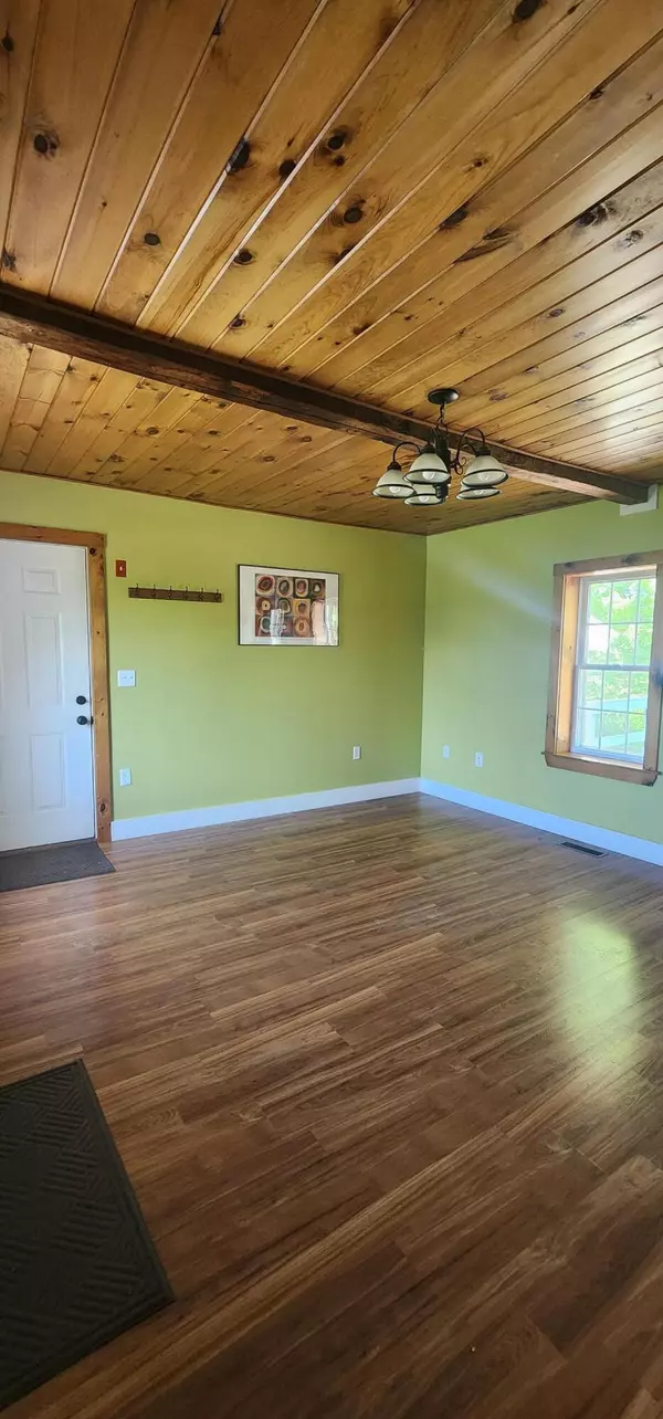 Newburgh, ME 04444,3082 Kennebec RD