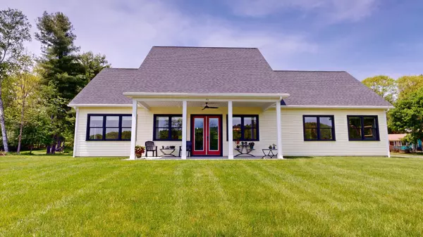 73 Riverview DR, Gardiner, ME 04345