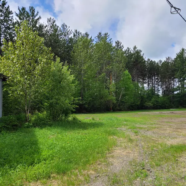 901 Rangeley RD, Coplin Plt, ME 04970