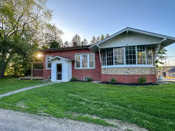 Newport, ME 04953,66 High ST