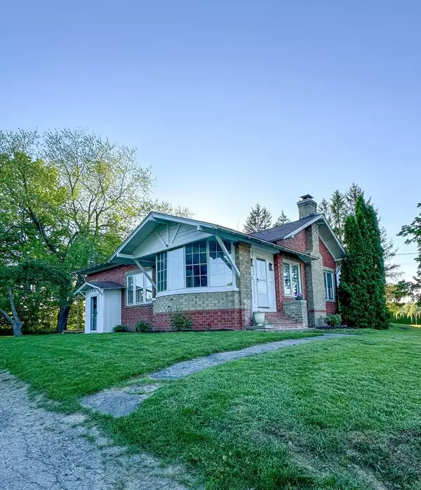 Newport, ME 04953,66 High ST