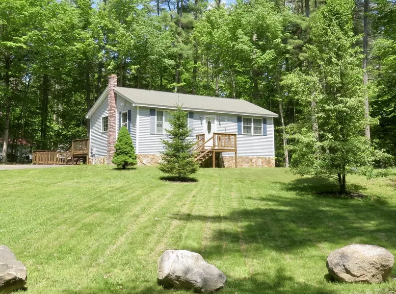 143 Gore RD, Naples, ME 04055