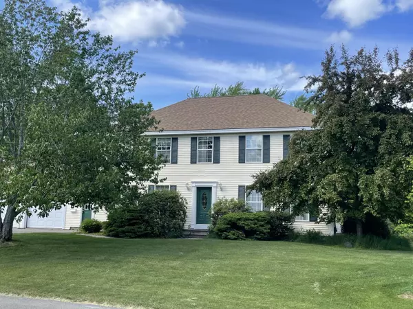 4 Page PL, Orono, ME 04473