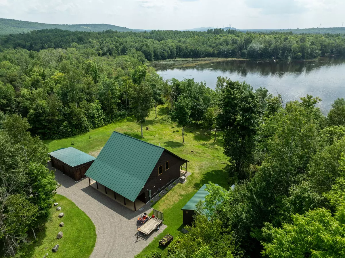 Danforth, ME 04424,17 Boat Landing RD