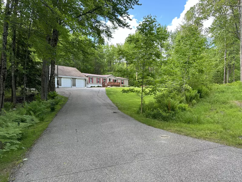 375 Mansion RD, Hollis, ME 04042