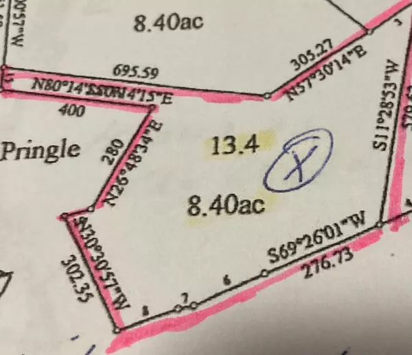 13-4 Bryant RD, Buckfield, ME 04220