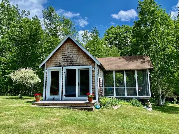 Parsonsfield, ME 04047,27 Lynn Drive DR