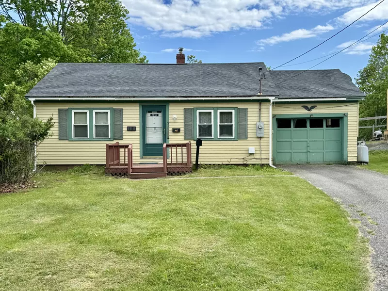 12A Capen AVE, Eastport, ME 04631