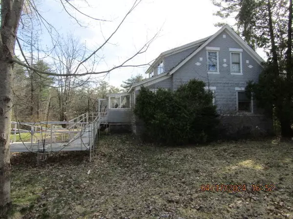 39 Elm ST, Freeport, ME 04032