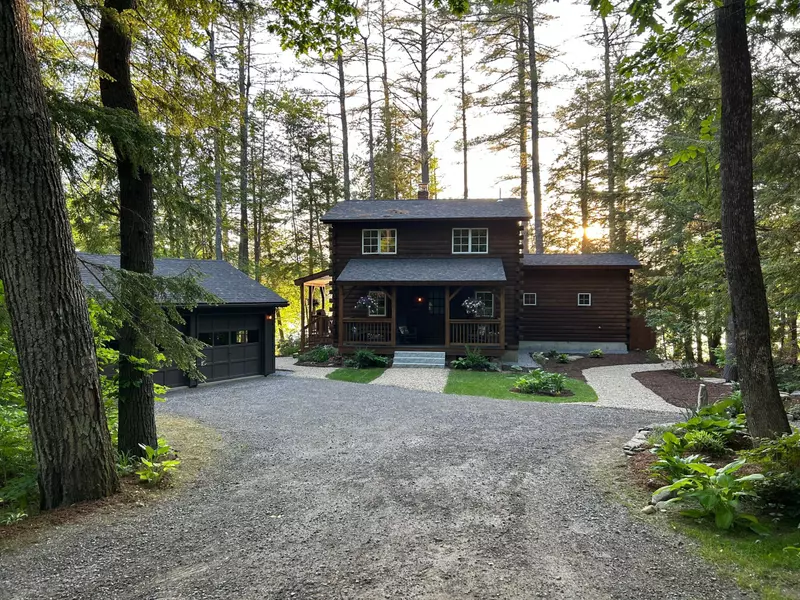 108 Packard Shores RD, Readfield, ME 04355