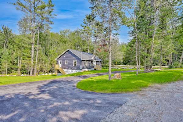 Norway, ME 04268,1 Boondock LN