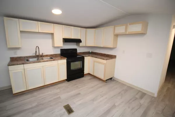 Mount Vernon, ME 04352,62 Round Stone RD