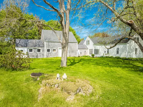 99 Pleasant Point RD, Cushing, ME 04563