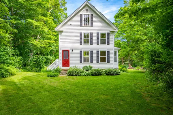 Freeport, ME 04032,11 Chapel ST