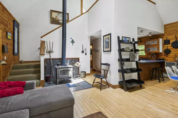 Waterboro, ME 04061,63 Beaver Dam RD