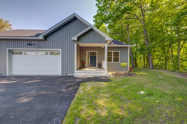 Falmouth, ME 04105,7 River Oaks WAY #2