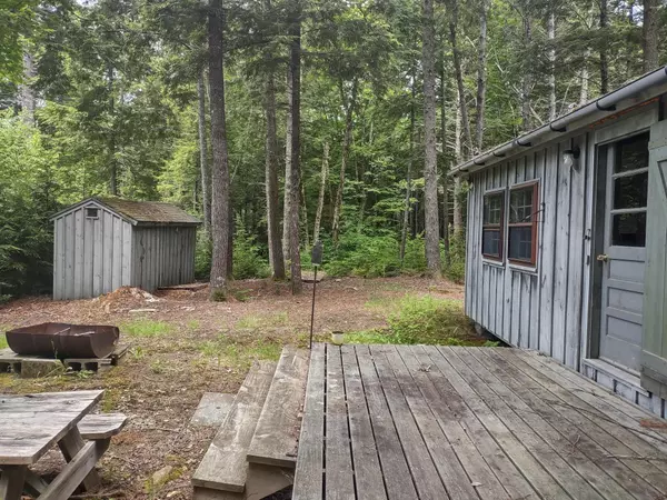 T28 Md, ME 04408,133 Upper Lead Mountain Pond RD