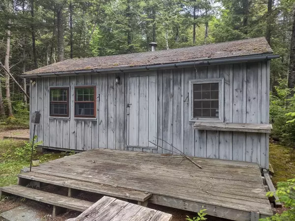 T28 Md, ME 04408,133 Upper Lead Mountain Pond RD