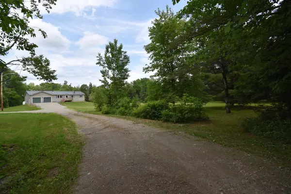 Cambridge, ME 04923,160 Ripley RD