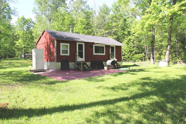 879 Mahoney Hill RD, Bingham, ME 04920