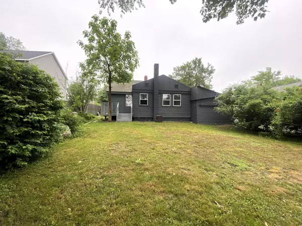 South Portland, ME 04106,93 Romano RD