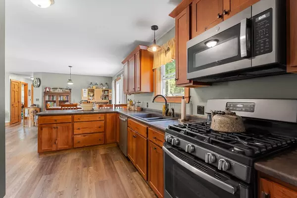 Rome, ME 04963,167 Oakridge RD