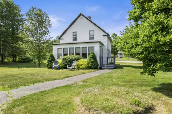 Rome, ME 04963,592 Rome RD