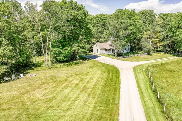 Union, ME 04862,964 S Union RD