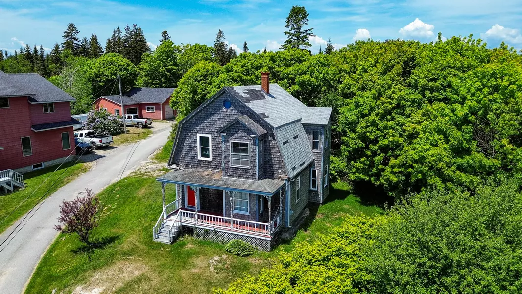 9 View ST, Jonesport, ME 04649