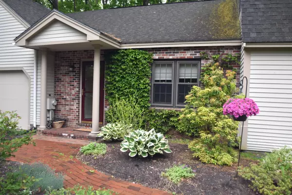 South Portland, ME 04106,76 Pilgrim RD